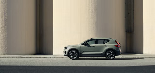 Petrol XC40