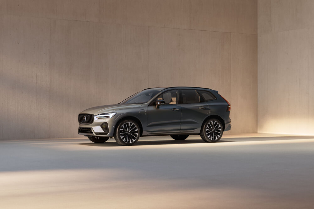 Get behind the wheel of the Volvo EX30 today.